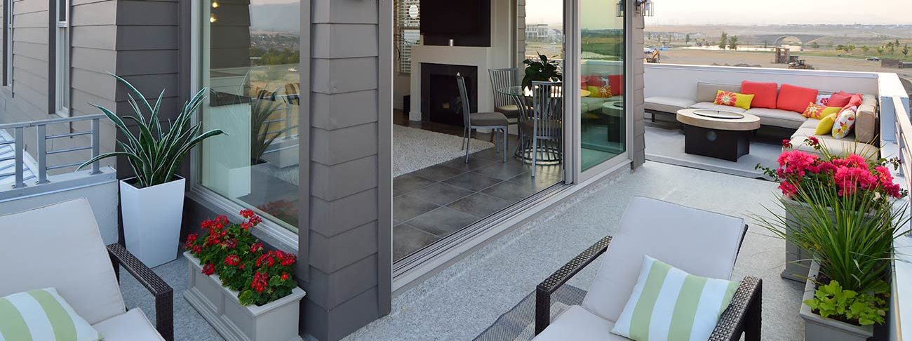 Roof deck with Duradek vinyl decking